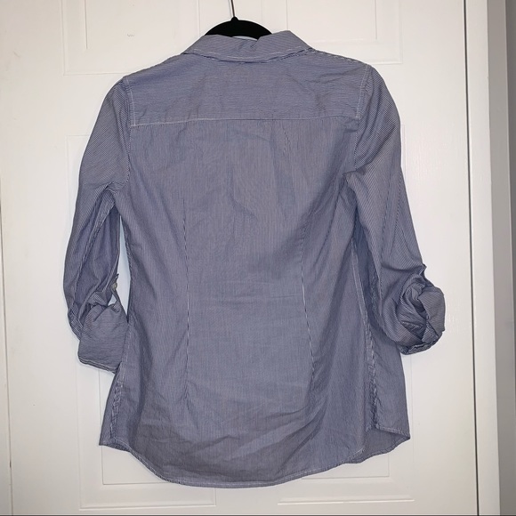 Button-up - Picture 2 of 2